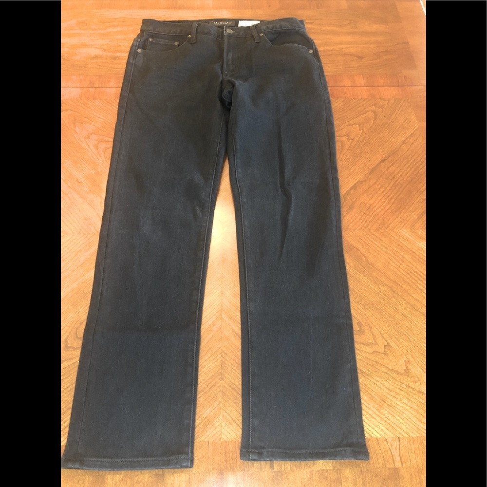Aeropostale Slim Straight Black Jeans